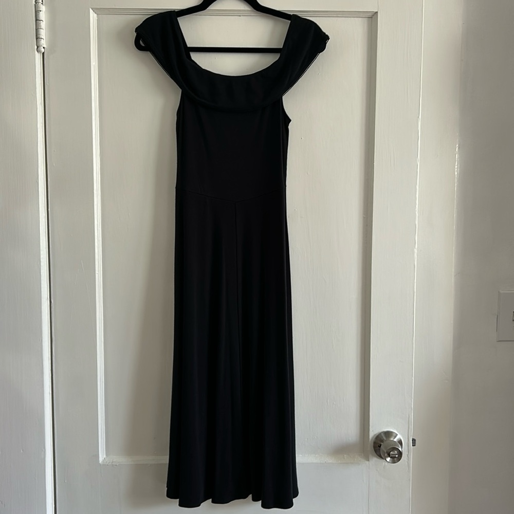 Black Ribbed Midi Dress